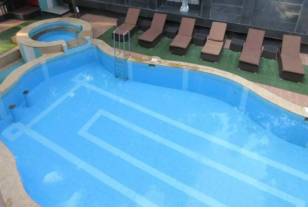 HOTEl grandeur de sanchi GOA_shabavizparvaz_03.jpg